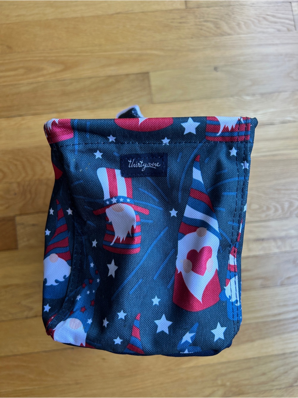 Thirty One Tiny Utility Tote- Patriotic Gnome - Picture 2 of 7